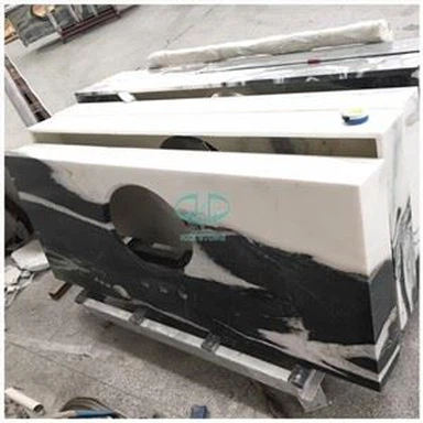 Panda Marble Vannas istabas iedomības topi