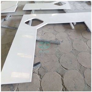 Pure White Kvarca virtuves galda virsmas